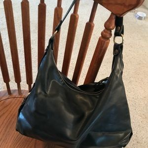 Tommy Hilfiger hobo purse